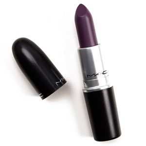MAC Satin Lipstick in EPIC- BRAND NEW